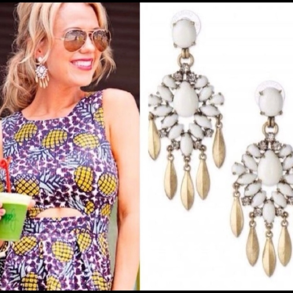 Stella & Dot Havana Chandelier Earrings cream and gold stone - Picture 8 of 10